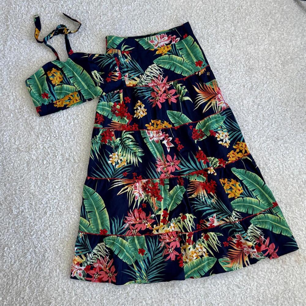 CBR Women’s Two-Piece Tropical Floral Print Skirt & Halter Crop Top (size M)